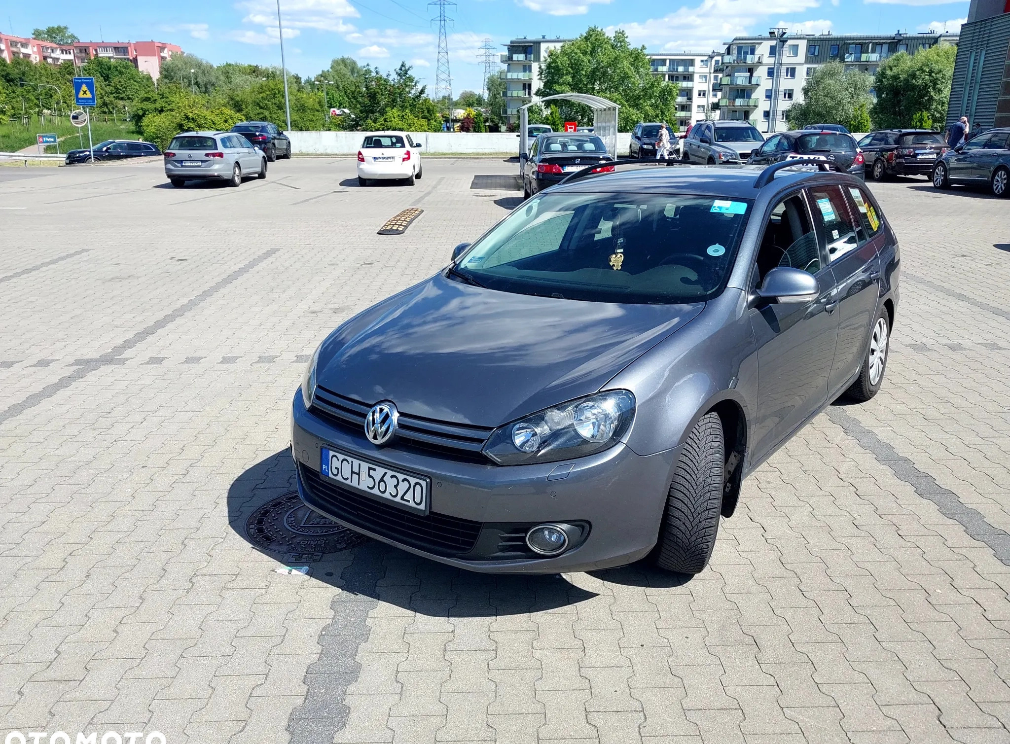 Volkswagen Golf cena 17500 przebieg: 199982, rok produkcji 2009 z Gdańsk małe 106